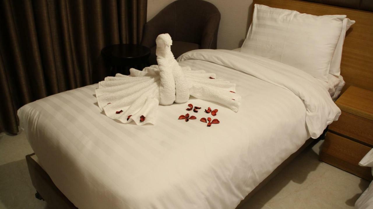 Big Ben Hotel Suites Ammán Kültér fotó